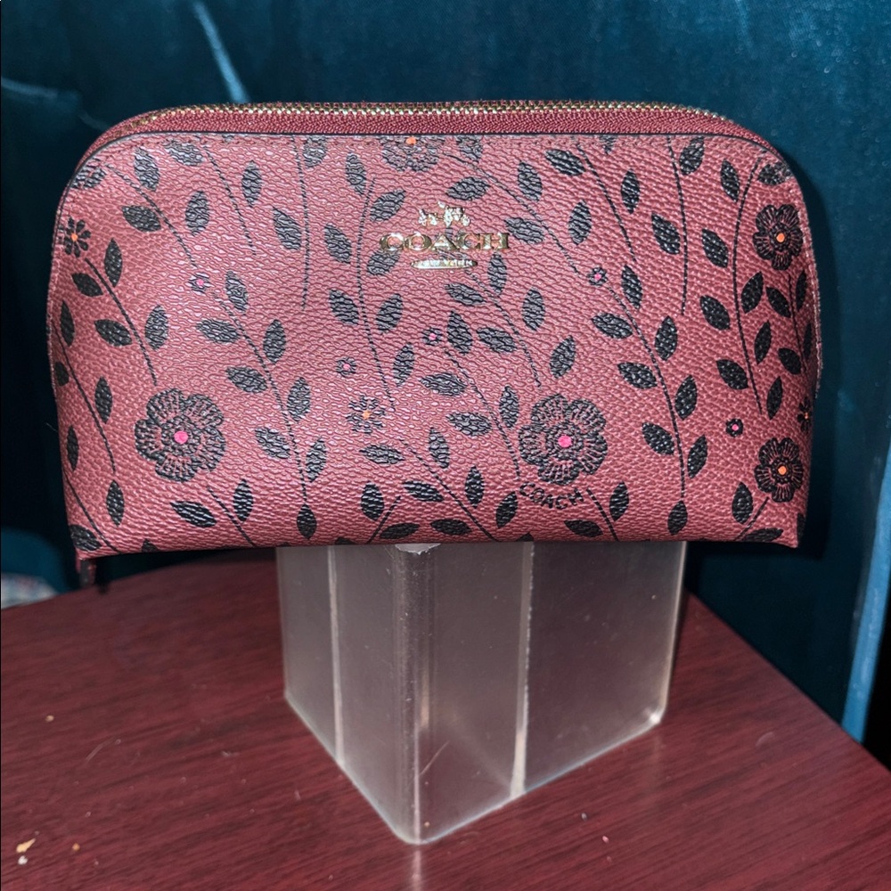 Coach Floral Zip willow Cosmetic Pouch EUC